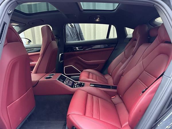 Panamera 2019款 Panamera 4 行政加长版 2.9T