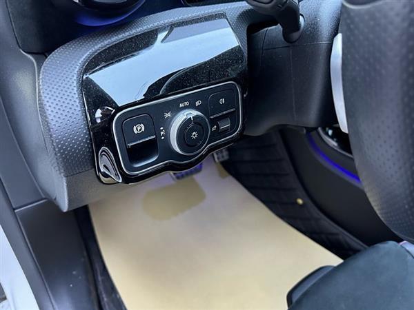 奔驰CLA 2022款 改款 CLA 200 猎跑车