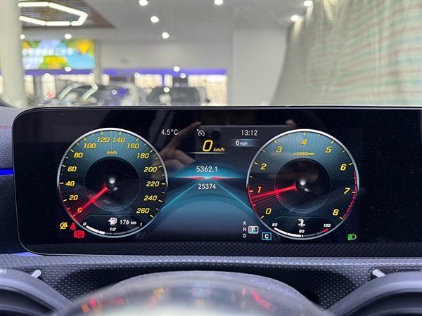 奔驰CLA 2022款 改款 CLA 200 猎跑车