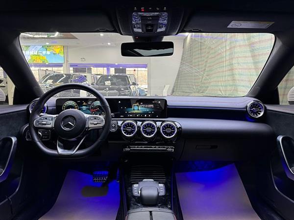 奔驰CLA 2022款 改款 CLA 200 猎跑车