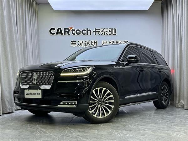 飞行家 2023款 3.0T V6 四驱尊雅巡航版 六座