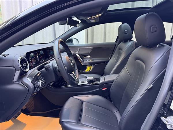 奔驰A级 2019款 A 200 L