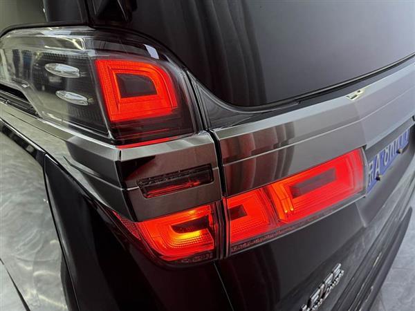 威尔法 2020款 双擎 2.5L HV尊贵版