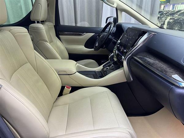 威尔法 2020款 双擎 2.5L HV尊贵版