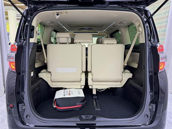 威尔法 2020款 双擎 2.5L HV尊贵版