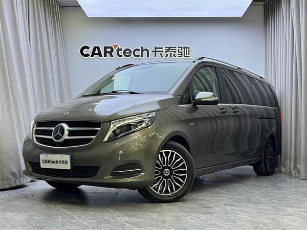 奔驰V级 2018款 V 260 L 尊贵加长版 国V