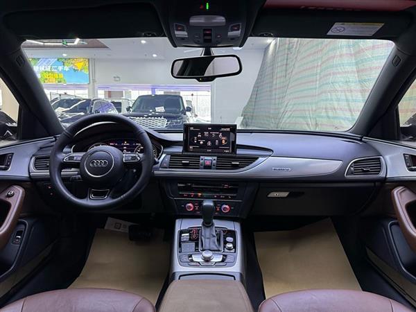 奥迪A6L 2018款 30周年年型 45 TFSI quattro 运动型