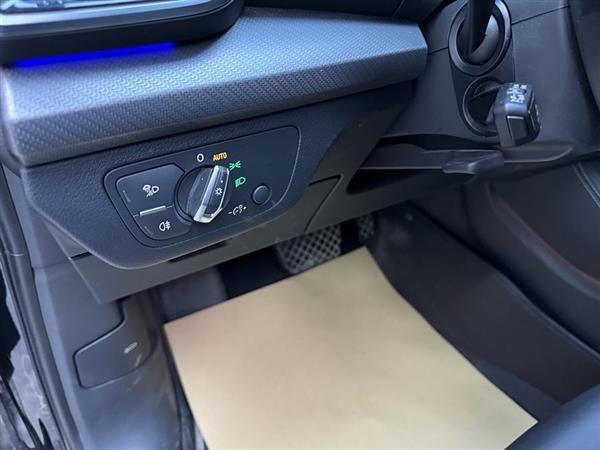 奥迪Q5L 2023款 40T 冰雪运动版