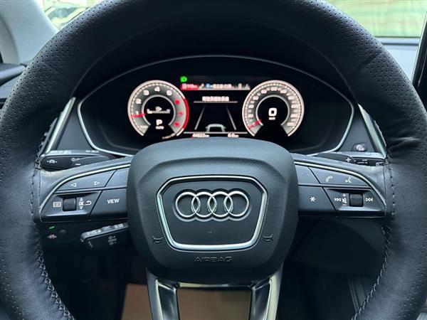 奥迪Q5L 2023款 40T 冰雪运动版