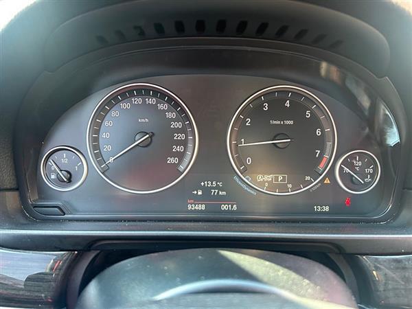 宝马5系 2014款 525Li 豪华设计套装