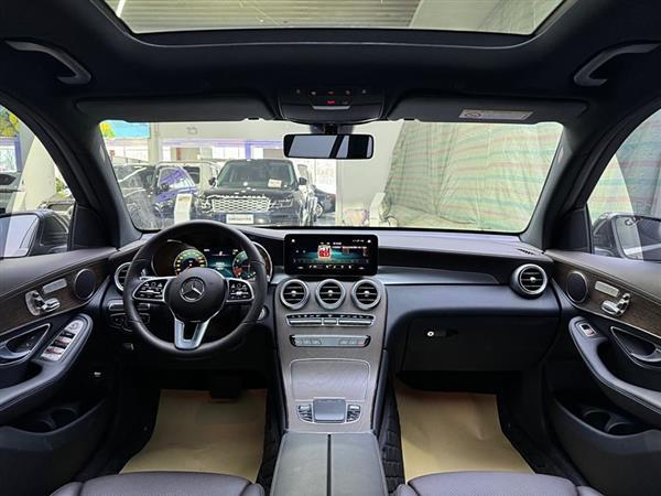 奔驰GLC 2022款 改款 GLC 300 L 4MATIC 动感型臻藏版