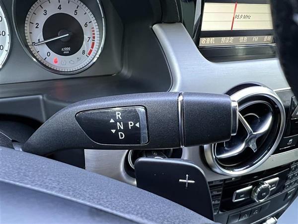 奔驰GLK级 2013款 GLK 300 4MATIC 动感型