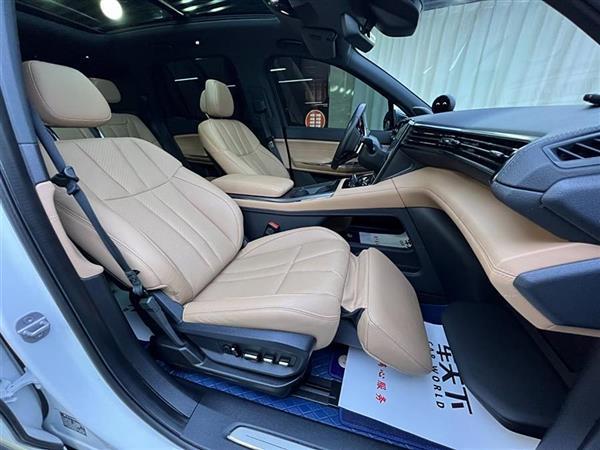 蔚来ES8 2020款 450KM 七座版