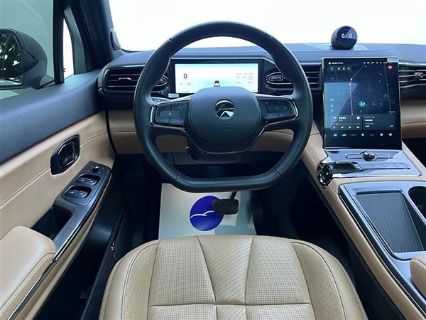 蔚来ES8 2020款 450KM 七座版