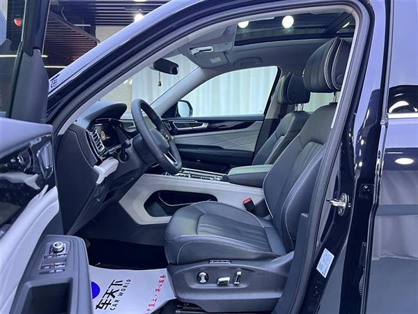 途昂 2023款 改款 380TSI 四驱尊享豪华版