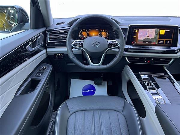 途昂 2023款 改款 380TSI 四驱尊享豪华版