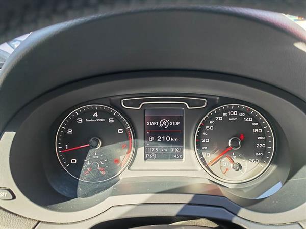 奥迪Q3 2015款 35 TFSI quattro 技术型