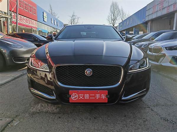 捷豹XF 2016款 XF 2.0T 两驱风华版