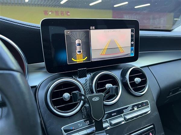 奔驰C级 2019款 C 260 L 运动版