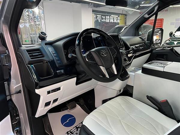 HIACE 2024款 3.5L 自动