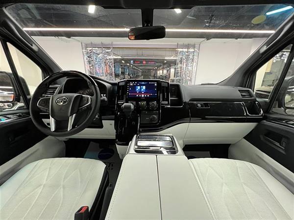 HIACE 2024款 3.5L 自动