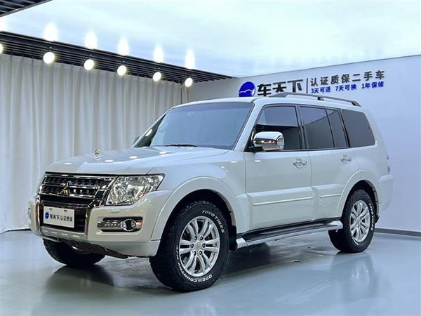 帕杰罗(进口)V97 2018款 3.8L 中东版