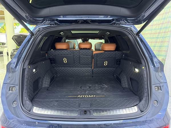 问界M7 2024款 1.5T 智驾四驱Ultra版 5座