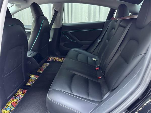 Model 3 2021款 改款 标准续航后驱升级版 3D1