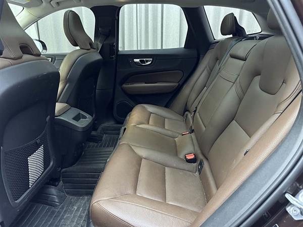 沃尔沃XC60 2019款 T5 四驱智远版 国VI