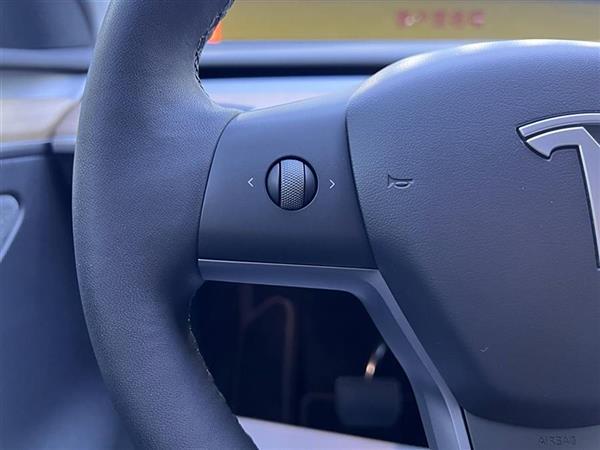 Model Y 2022款 改款 后轮驱动版