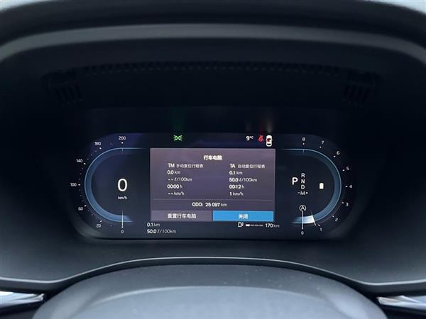 沃尔沃XC60 2024款 B5 四驱智逸豪华版