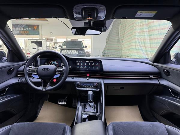 伊兰特Elantra N 2023款 2.0T Sport Package Edition