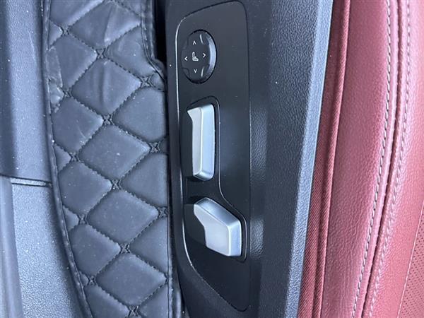 宝马X3 2023款 改款 xDrive30i 领先型 M曜夜套装