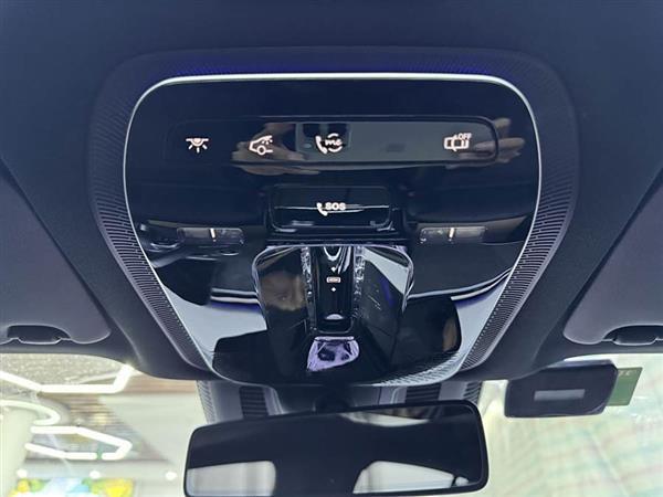 奔驰EQE 2022款 350 先锋版