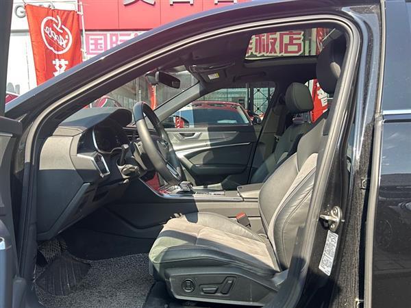 奥迪A6L 2021款 45 TFSI quattro 臻选动感型