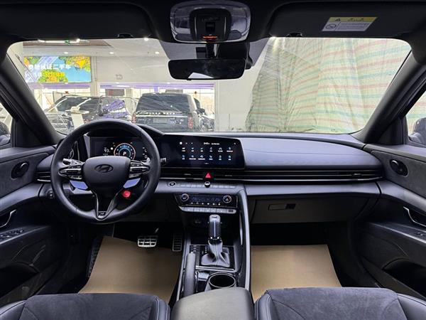 伊兰特Elantra N 2023款 2.0T Sport Package Edition
