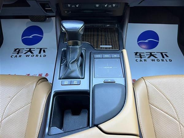 雷克萨斯ES 2018款 300h 尊享版 国V