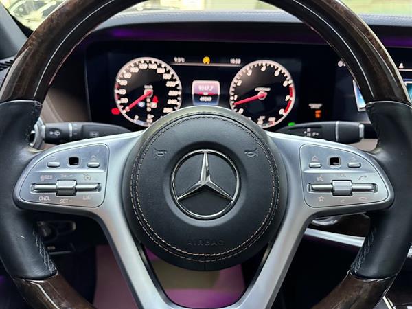 奔驰S级 2019款 S 350 L 尊贵型 臻藏版