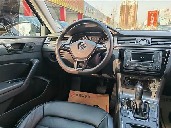 帕萨特 2016款 330TSI DSG尊荣版