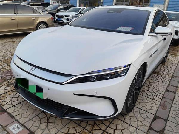 汉 2023款 EV 冠军版 605KM前驱尊贵型