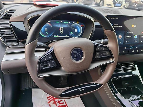 汉 2023款 EV 冠军版 605KM前驱尊贵型