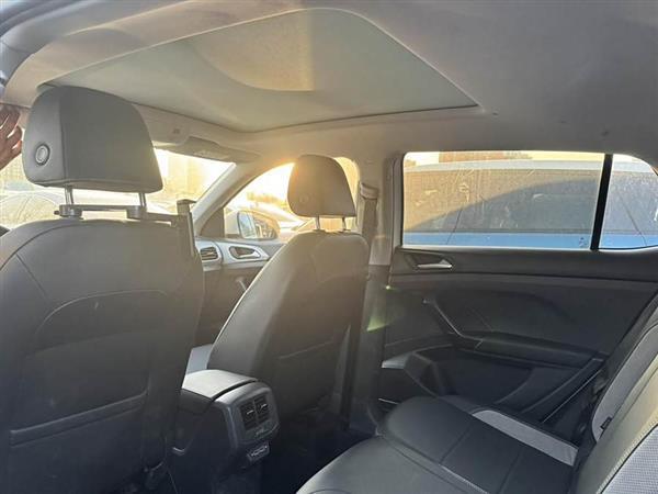 探影 2020款 280TSI DSG 悦Pro