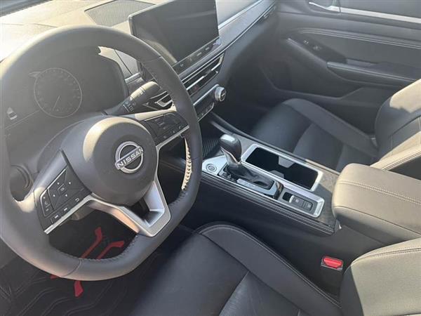 天籁 2022款 2.0L XE 纯享版