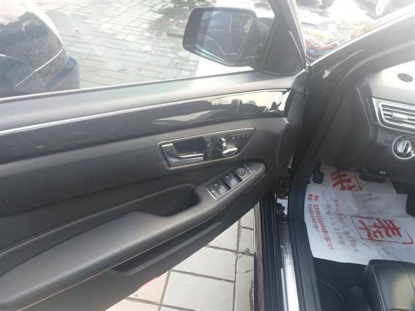 奔驰E级 2015款 改款 E 260 L 运动型