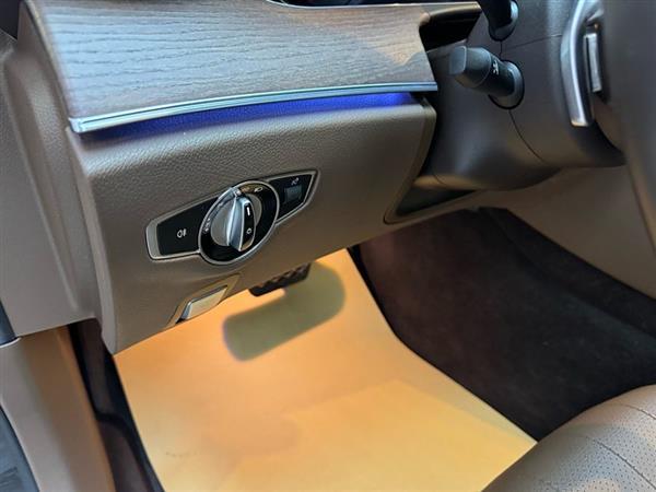 奔驰E级 2021款 改款 E 300 L 豪华型
