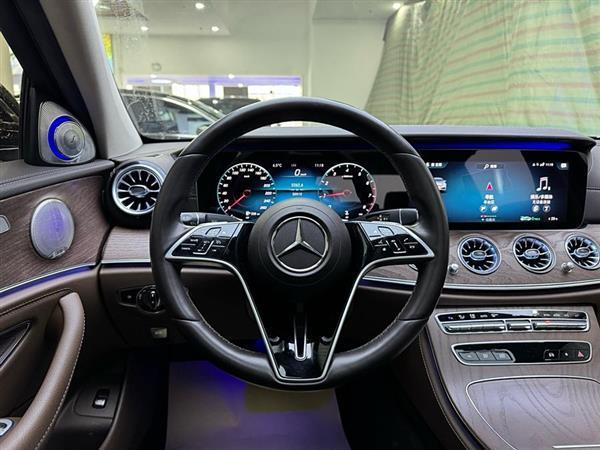 奔驰E级 2021款 改款 E 300 L 豪华型