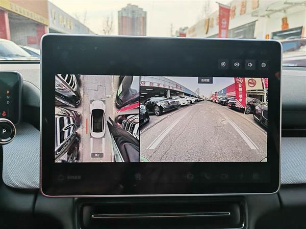Polestar 4 2024款 双电机长续航PLUS  双星互联版