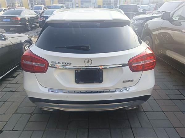 奔驰GLA 2015款 GLA 200 时尚型