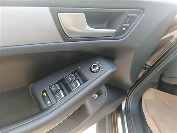 奥迪Q5 2015款 40 TFSI 进取型