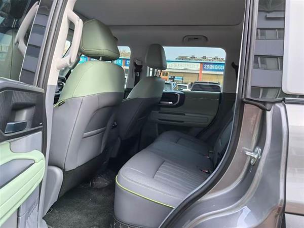 北京BJ40 2024款 2.0T 全新城市猎人版 侠客型